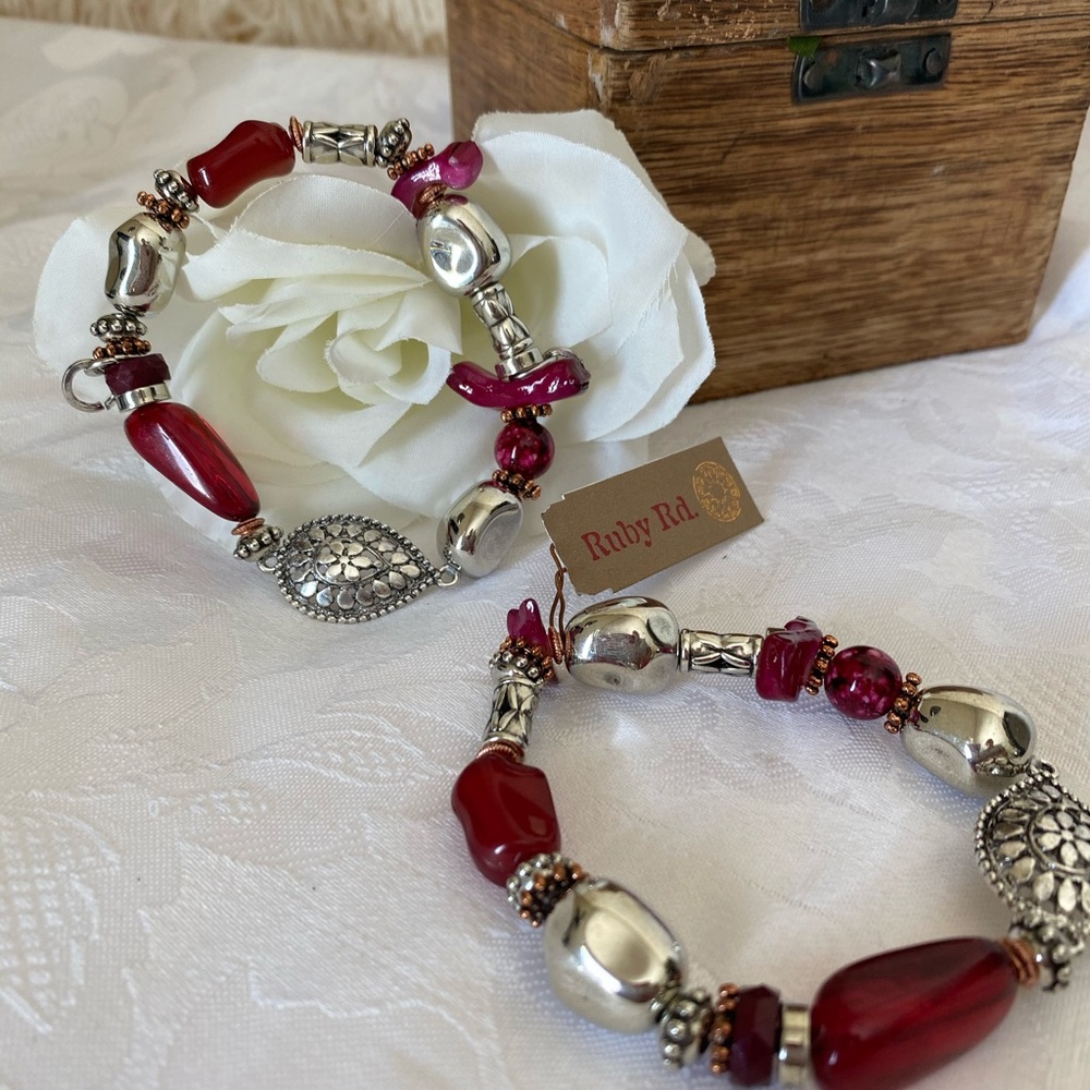 🆕Ruby Rd Beaded Bracelets - Picture 6 of 8